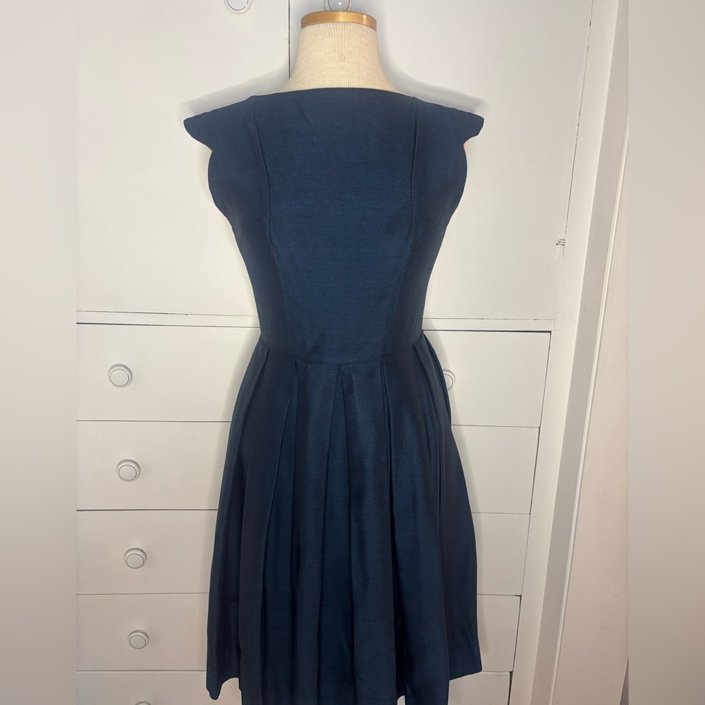 VINTAGE 50s navy blue pleated party dress - Picture 2 of 11